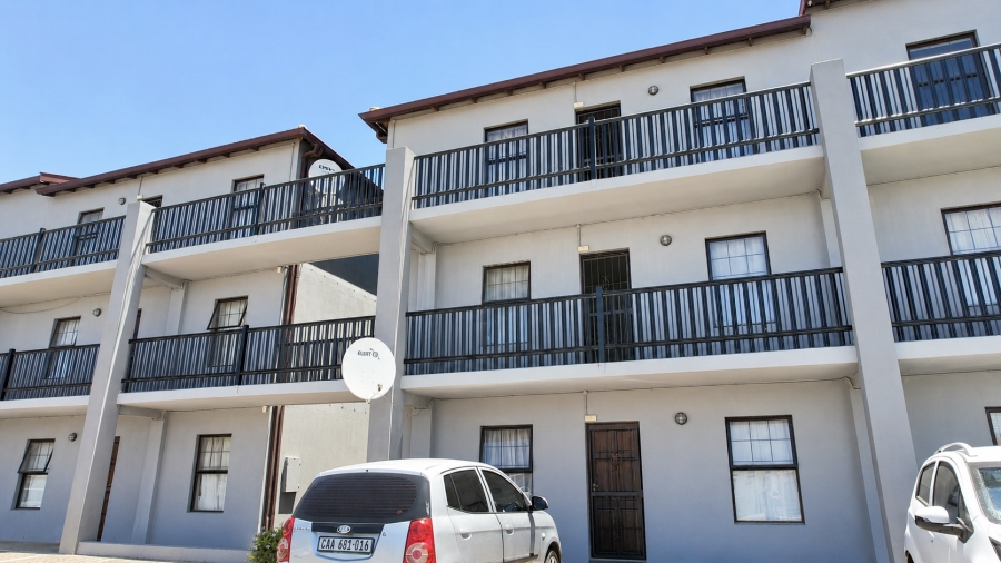 2 Bedroom Property for Sale in Parklands Western Cape